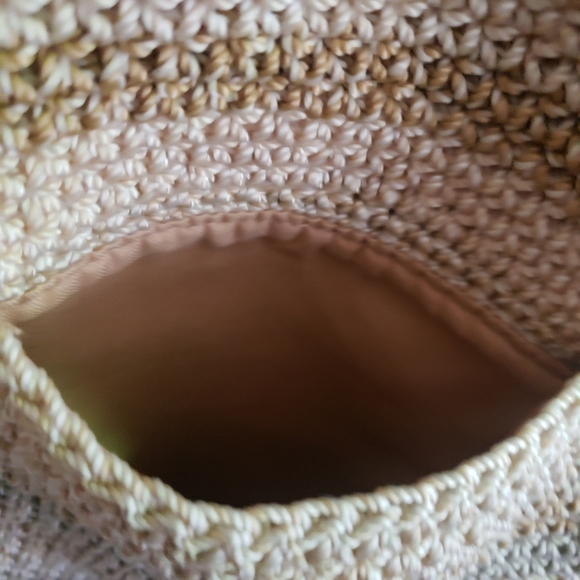 THE SAK KNITTED SHOULDER BAG. - Picture 5 of 7